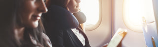 Come combattere la pelle secca durante i voli aerei: Prima, Durante e Dopo